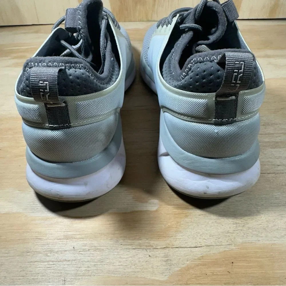 Kuru Gray Athletic Sneakers Women’s Size 10